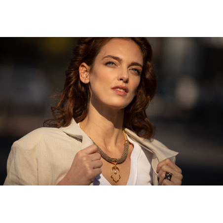 שרשרת מזל | תכשיט תליון חמסה עם פנינה | תכשיט חום מוזהב & זהב 