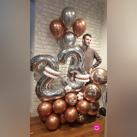 זר מפואר מבלוני כרום 135