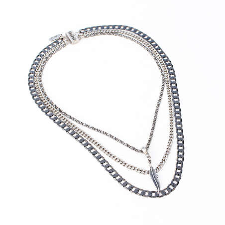 שרשרת נוצה - שחור, כסף