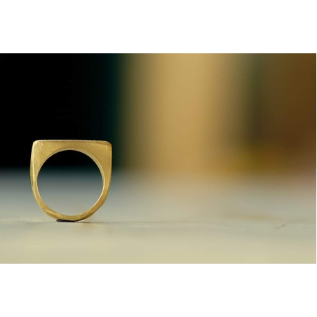 טבעת חותם מלבנית