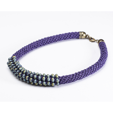 שרשרת אילה | תכשיט משולב קריסטלים | תכשיט סגול & ירוק כחול 