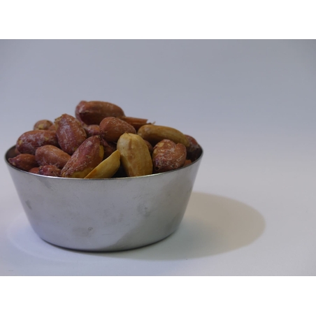 בוטנים קלופים קלויים במלח