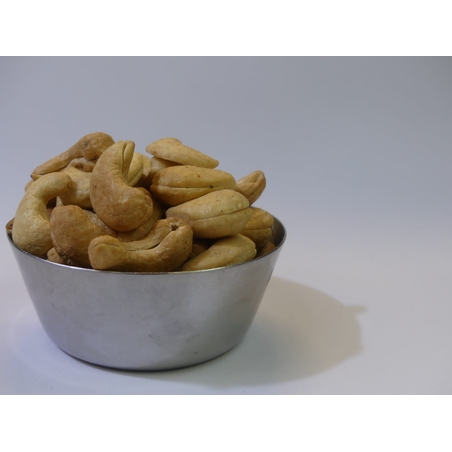 קשיו טבעי - כשר לפסח