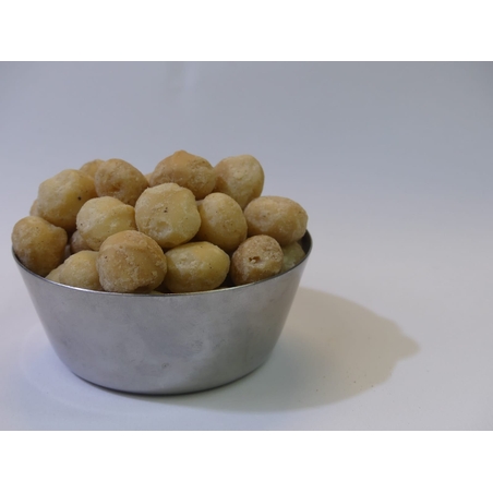 אגוז מקדמיה טבעי