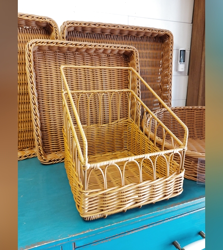 סל לחם מלבני