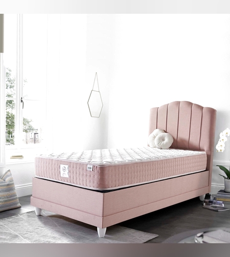 מיטה דגם קורדובה+לורטה