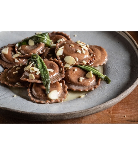 קינוח מתוק - רביולי שוקולד בלגי ומסקרפונה