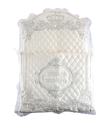 Fancy pillow for satin alliance with dental around thick embroidery 