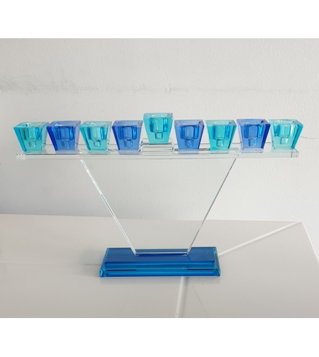 חנוכית קריסטל טרפז כחול תכלת 30X17 CM