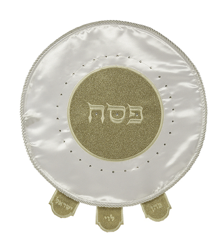 Exquisite white matzah cover made of satin inlaid with stones with gilded glitter in a rounded design in the center 46 cm