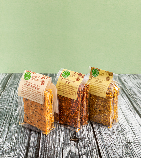 שלישיית קרקרים כוסמין