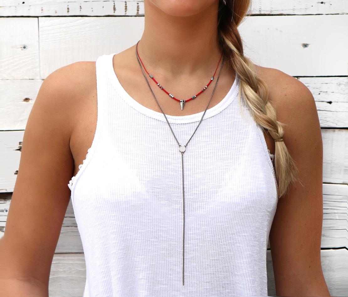 שרשרת רוקי - אדום כסף