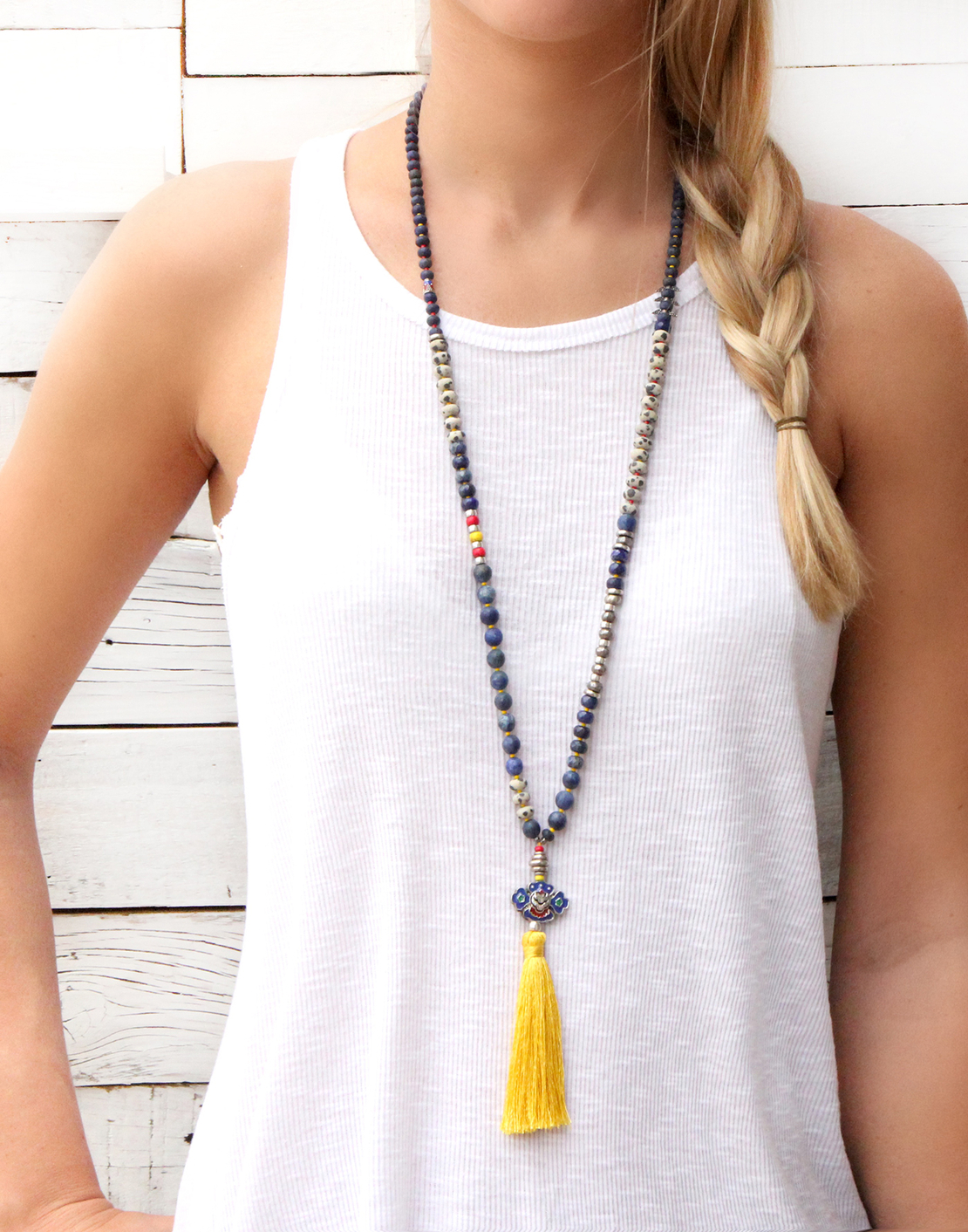 מאלה טוטם- כחול, צהוב, כסף