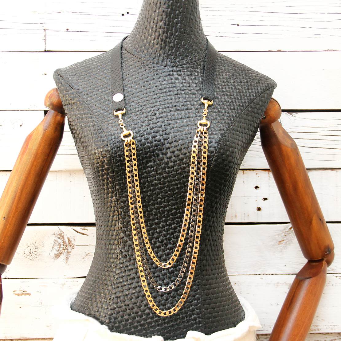 שרשרת לייף - שחור זהב