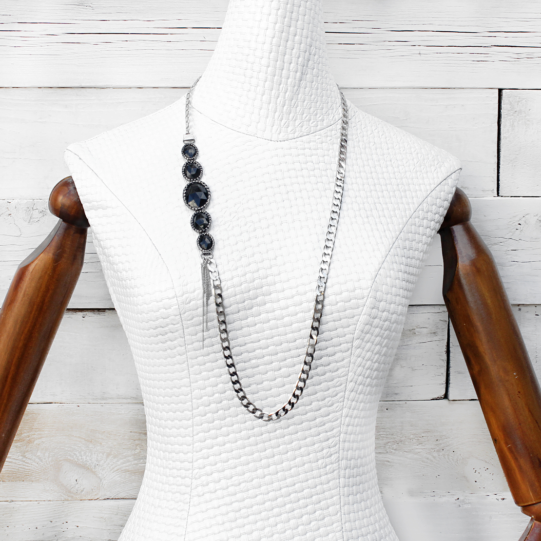 שרשרת אבנים שחורות - כסף, שחור