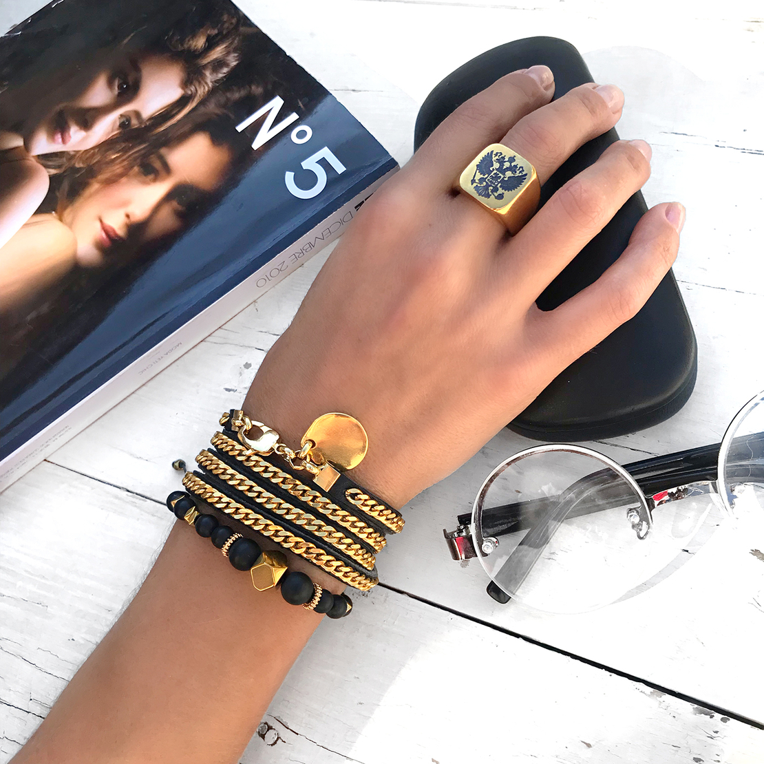 צמיד אוניקס - שחור, זהב