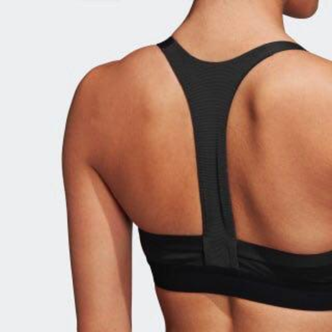Adidas All Me 3-Stripes Bra Du1290 גוזייה ספורט לנשים. 