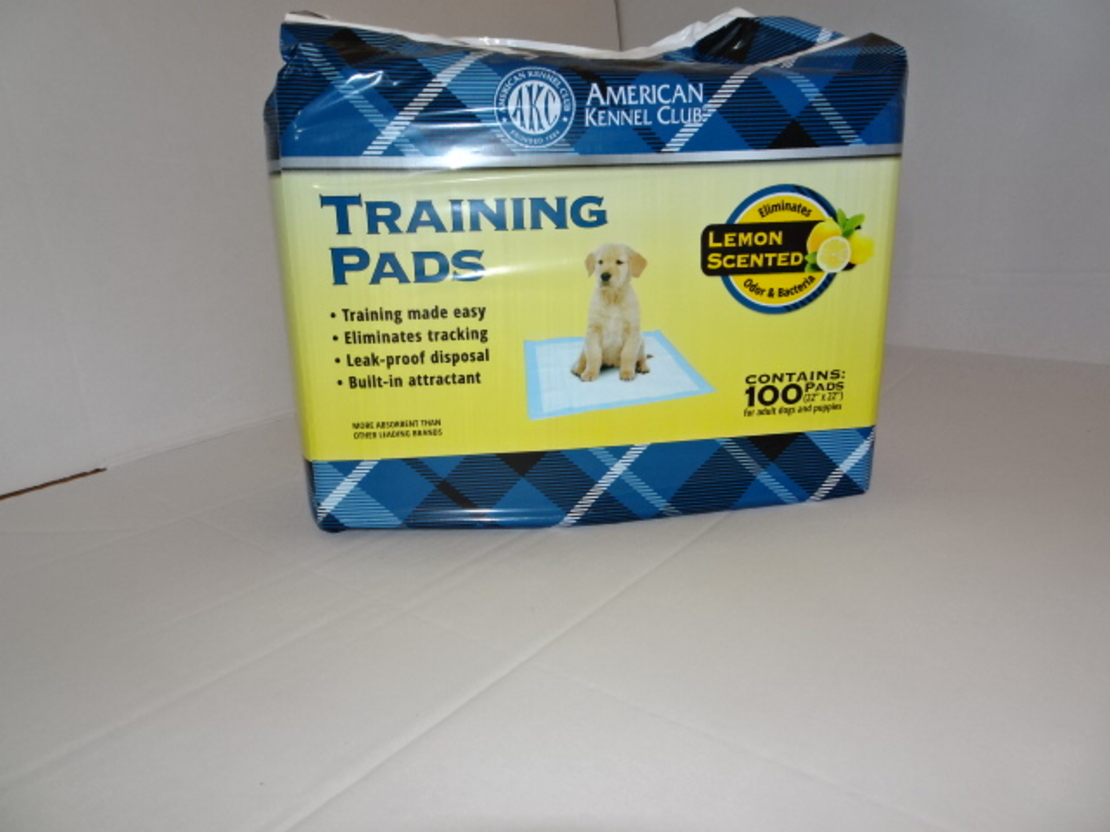 פדים לכלב לאימון גורים 100 יחי' AKC עם בישום בריח לימון