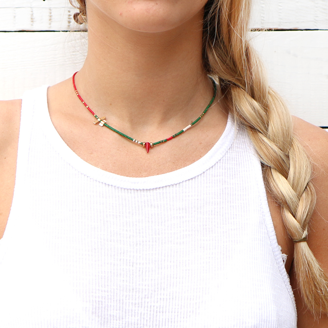 שרשרת נואל - ירוק, אדום, זהב