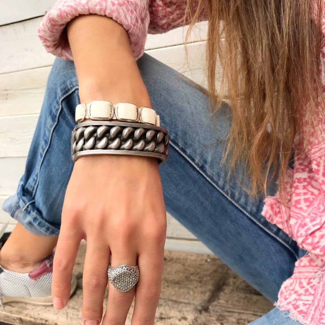 צמיד ענת - שמנת, כסף