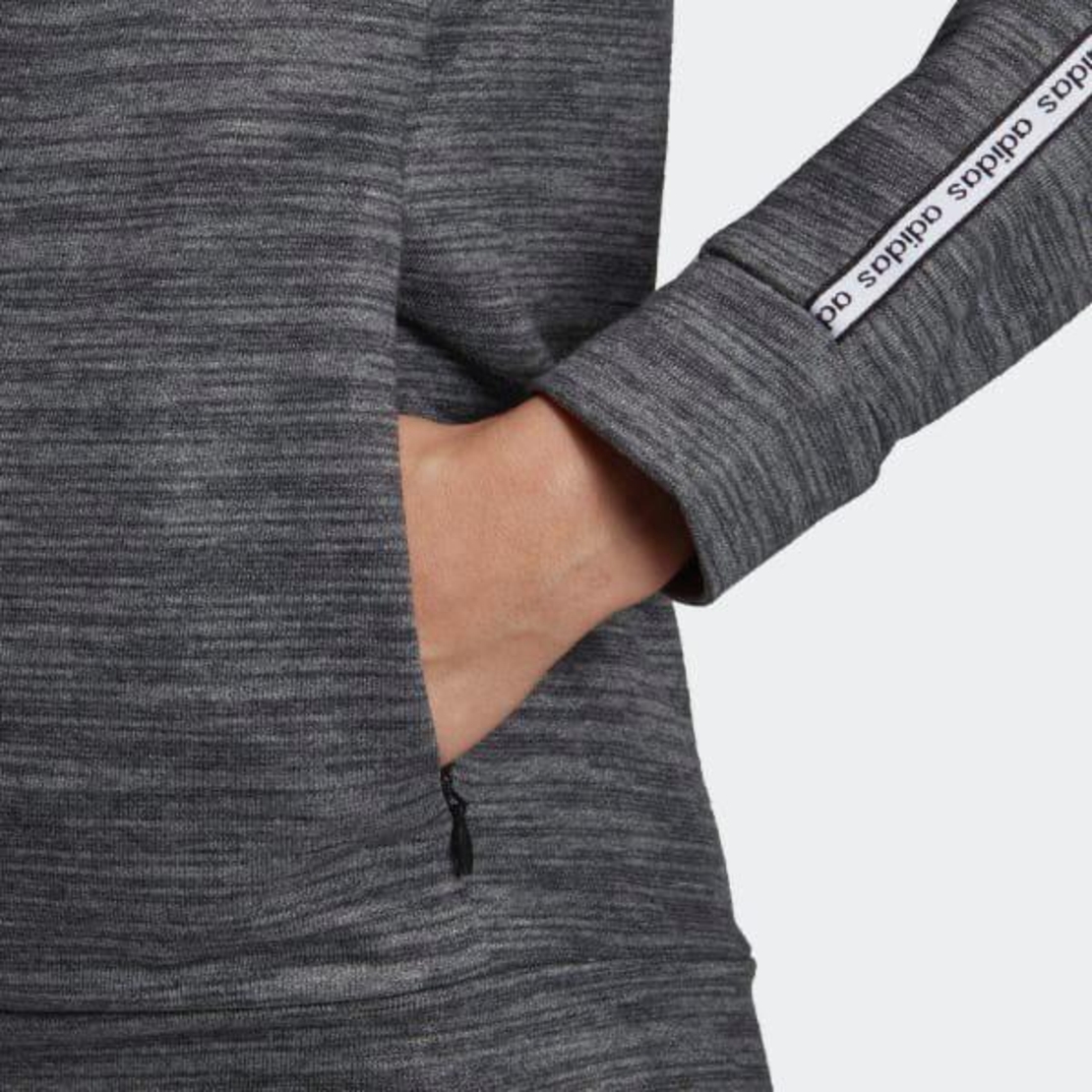 חליפת אדידס לנשים Adidas Xpressive Tracksuit 