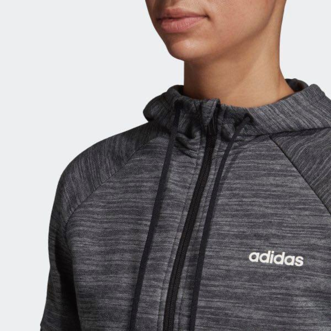 חליפת אדידס לנשים Adidas Xpressive Tracksuit 