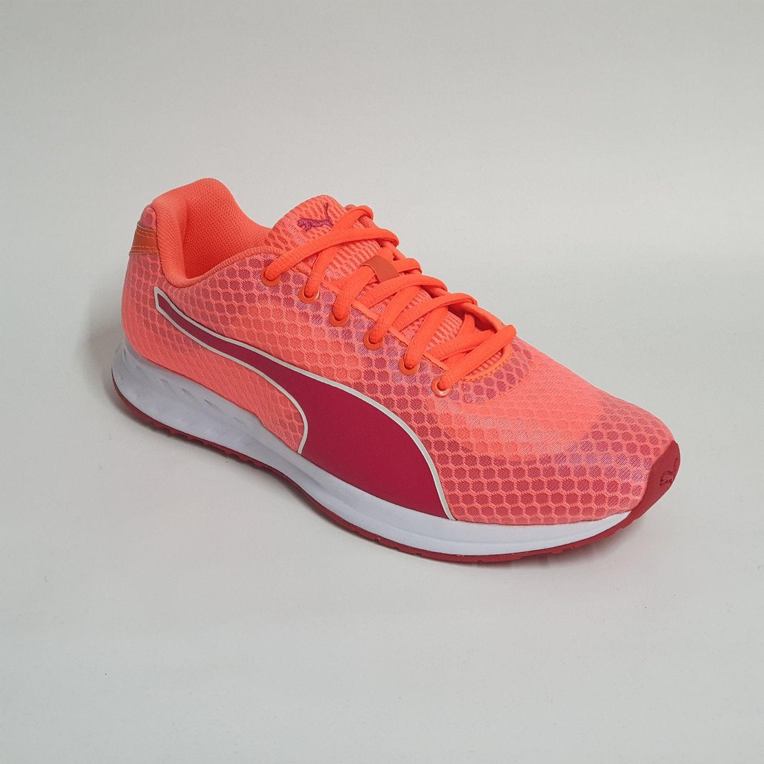 נעלי ריצה לנשים | Puma Burst