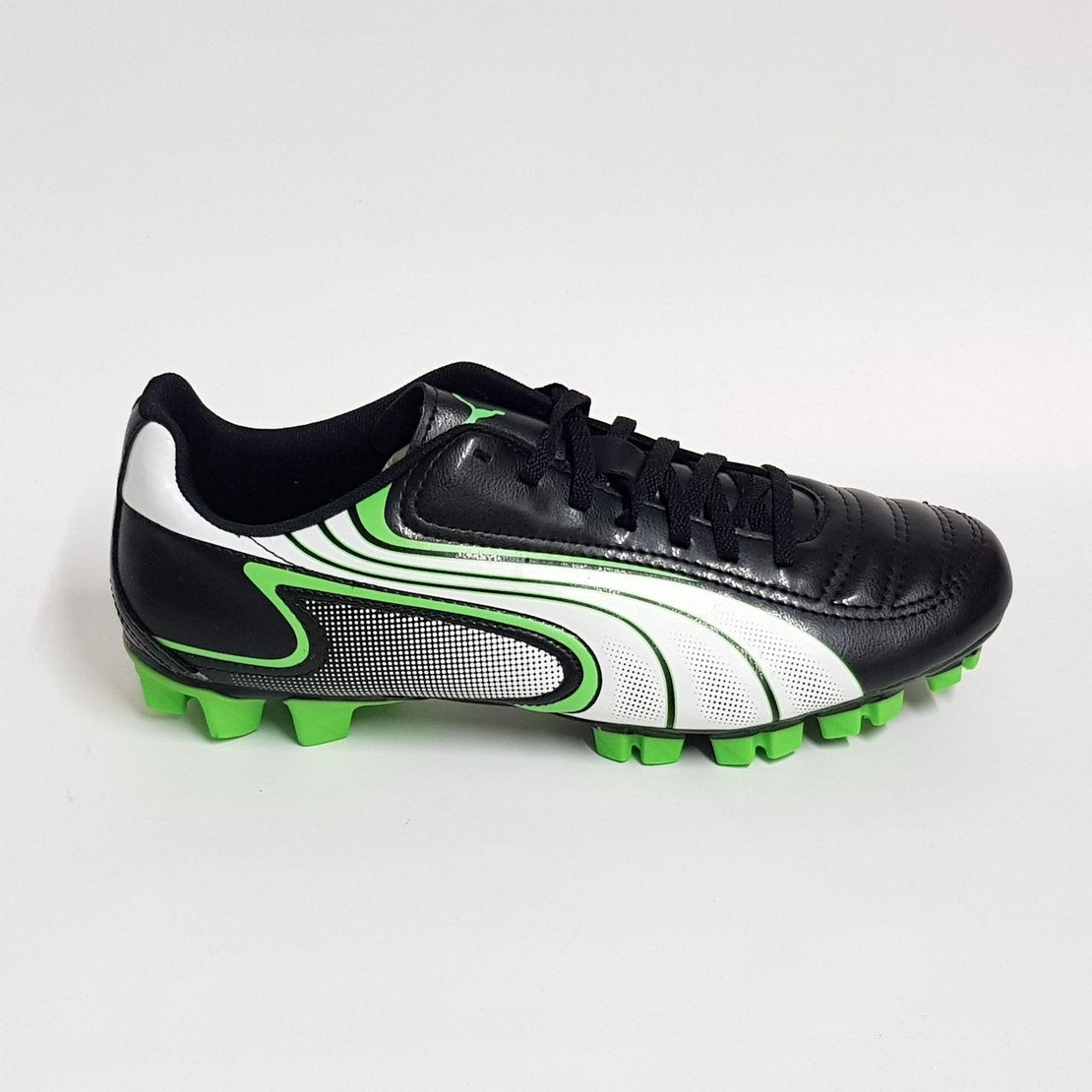 נעלי פקקים של PUMA