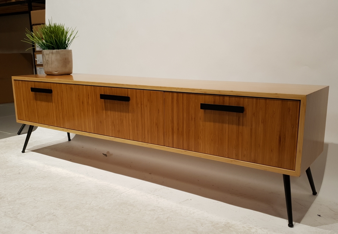 מזנון טלווזיה דגם במבוק