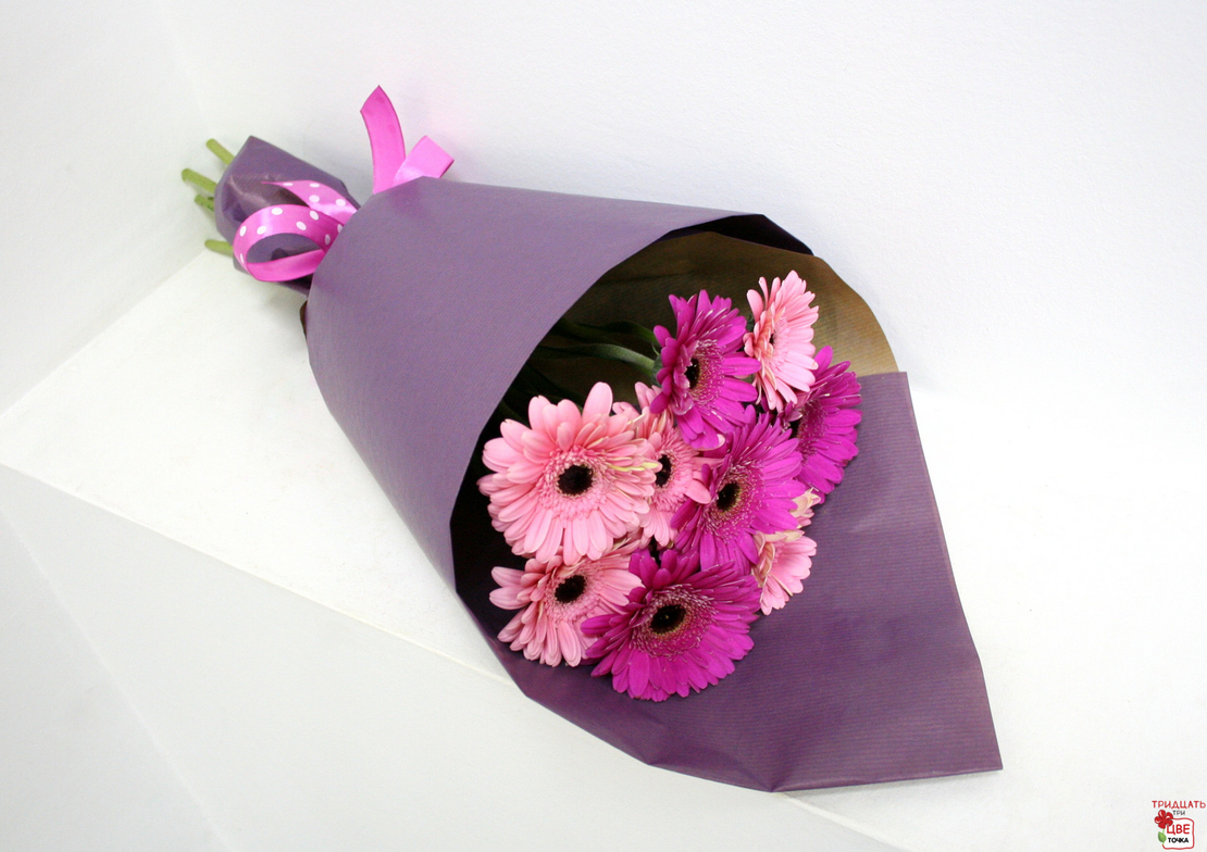 זר גרברה קטן - עדינות קסומה