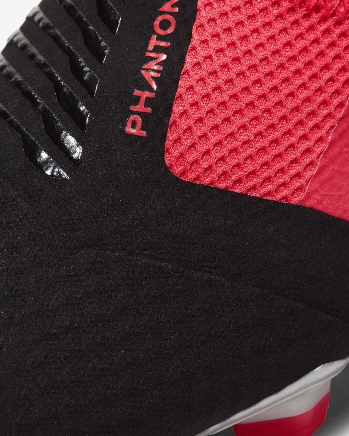 נעלי כדורגל נייקי Nike Phantom Venom Academy Fg 
