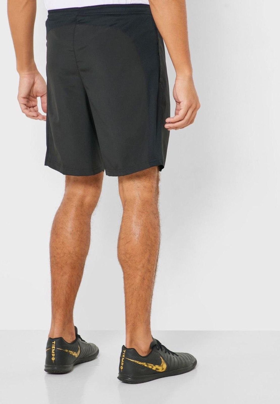 שורט נייקי לגברים Nike Dri-FIT Academy Men's Football Shorts 