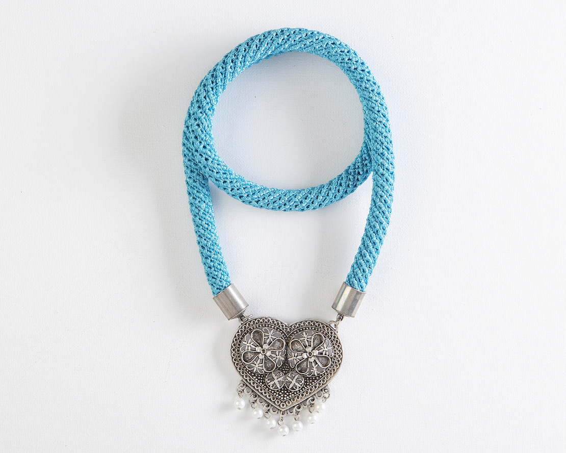 שרשרת עופרי | תכשיט תליון לב וינטאג' | תכשיט תכלת טורקיז