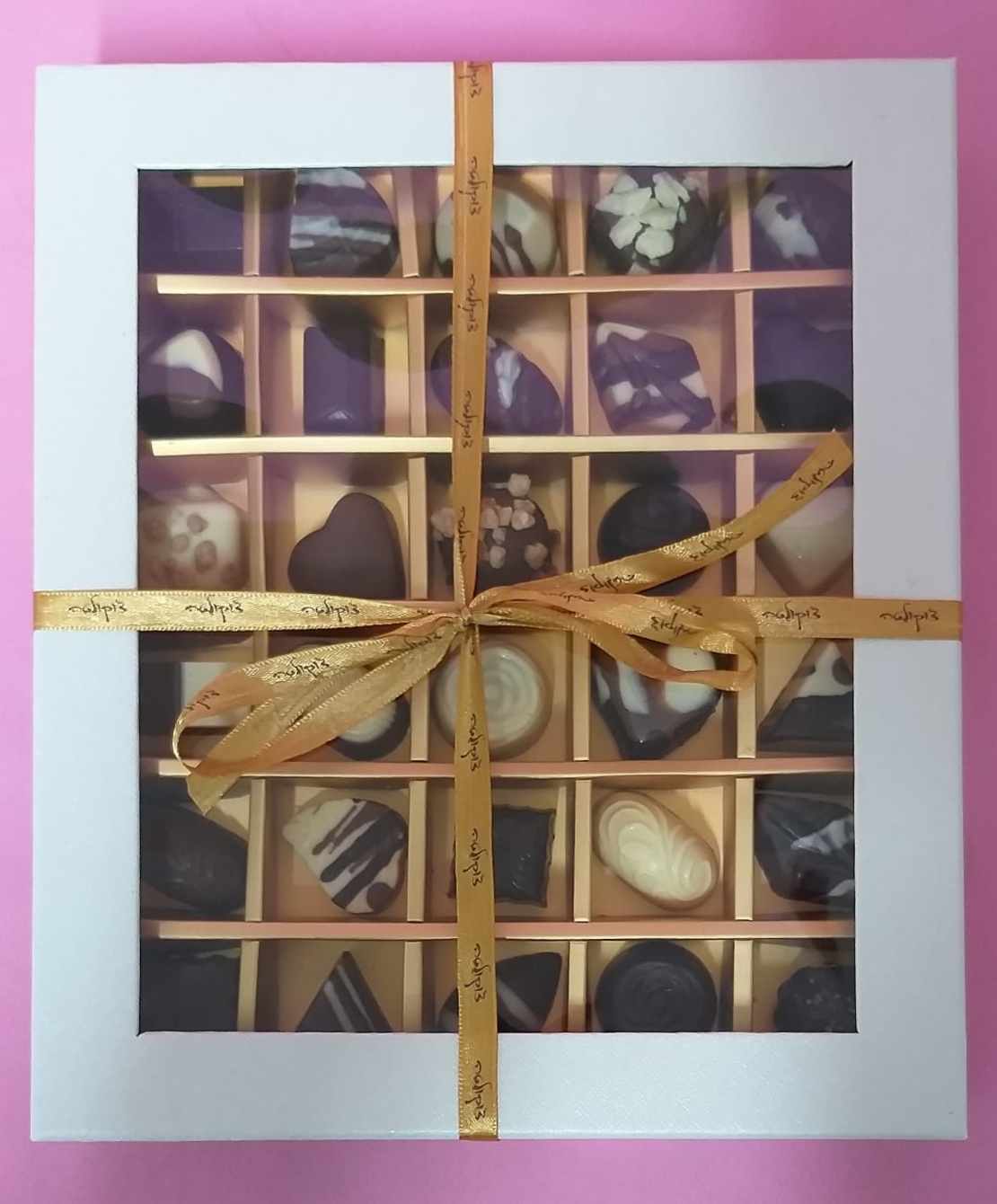 מארז מהודר - 30 פרלינים