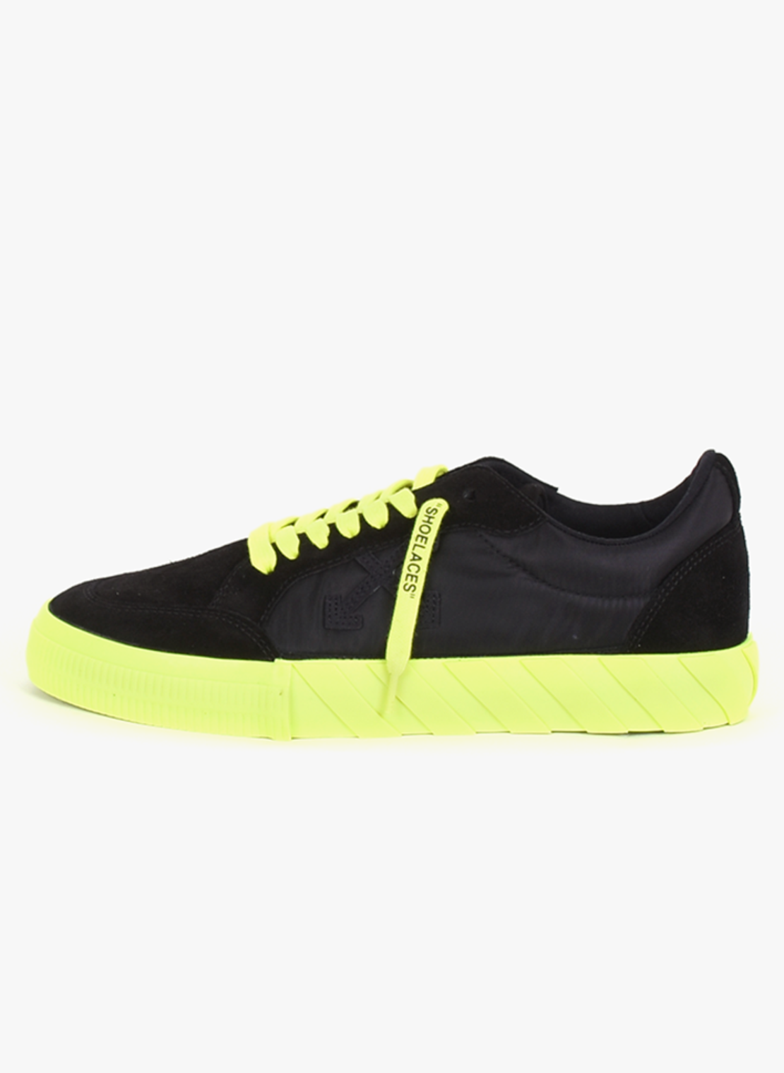 Off-White - Vulcanized Sneakers in Black Fluo Yellow