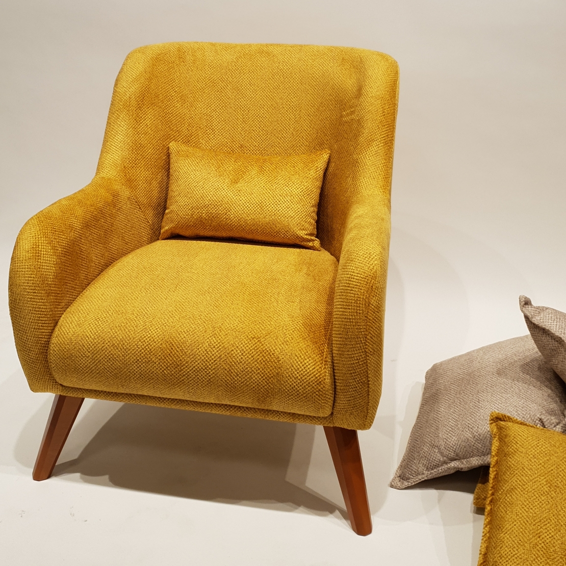 כורסא מעוצבת דגם ג'ני