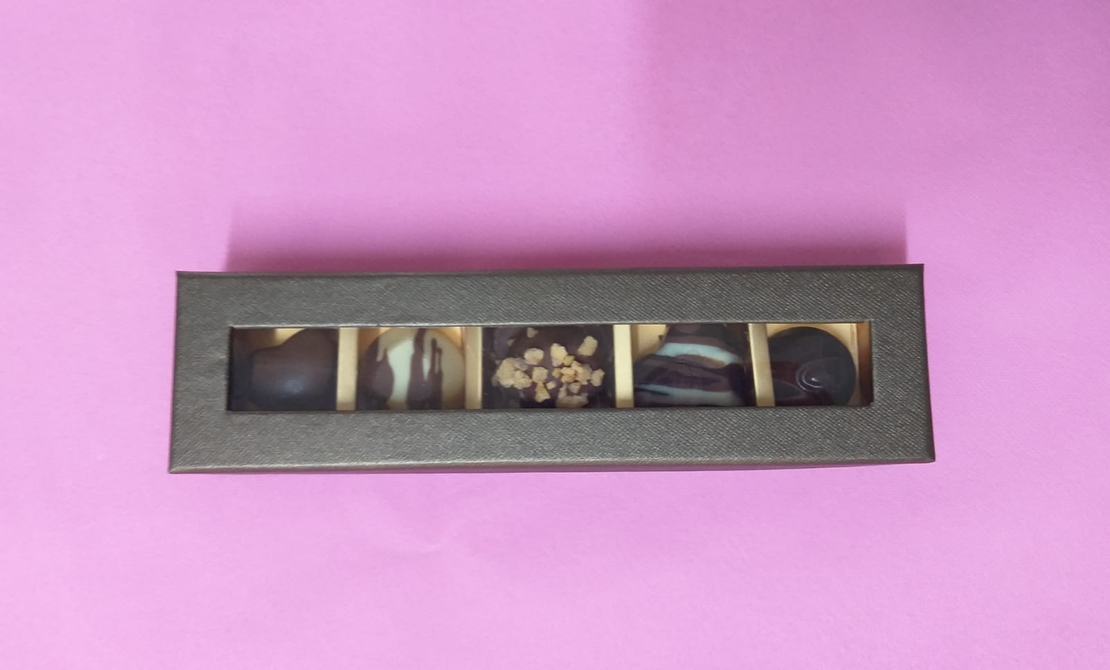 מארז מהודר - 5 פרלינים