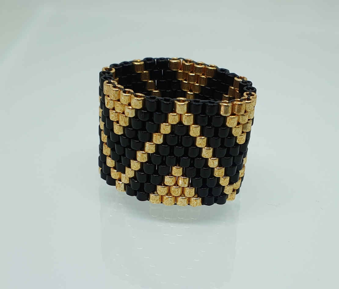 טבעת שחור / זהב 