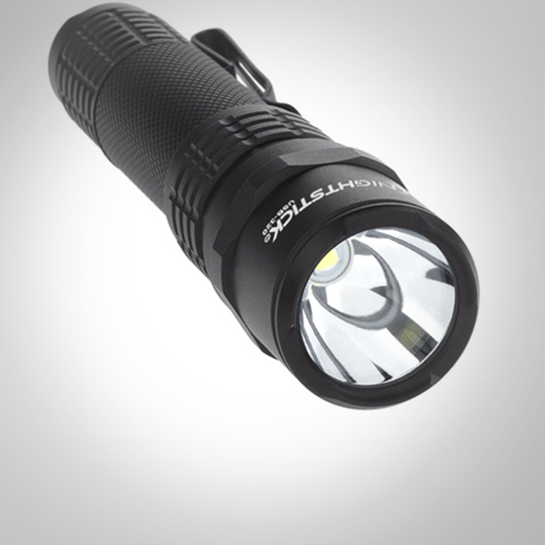 פנס יד מקצועי נטען USB דגם 320USB Rechargeable