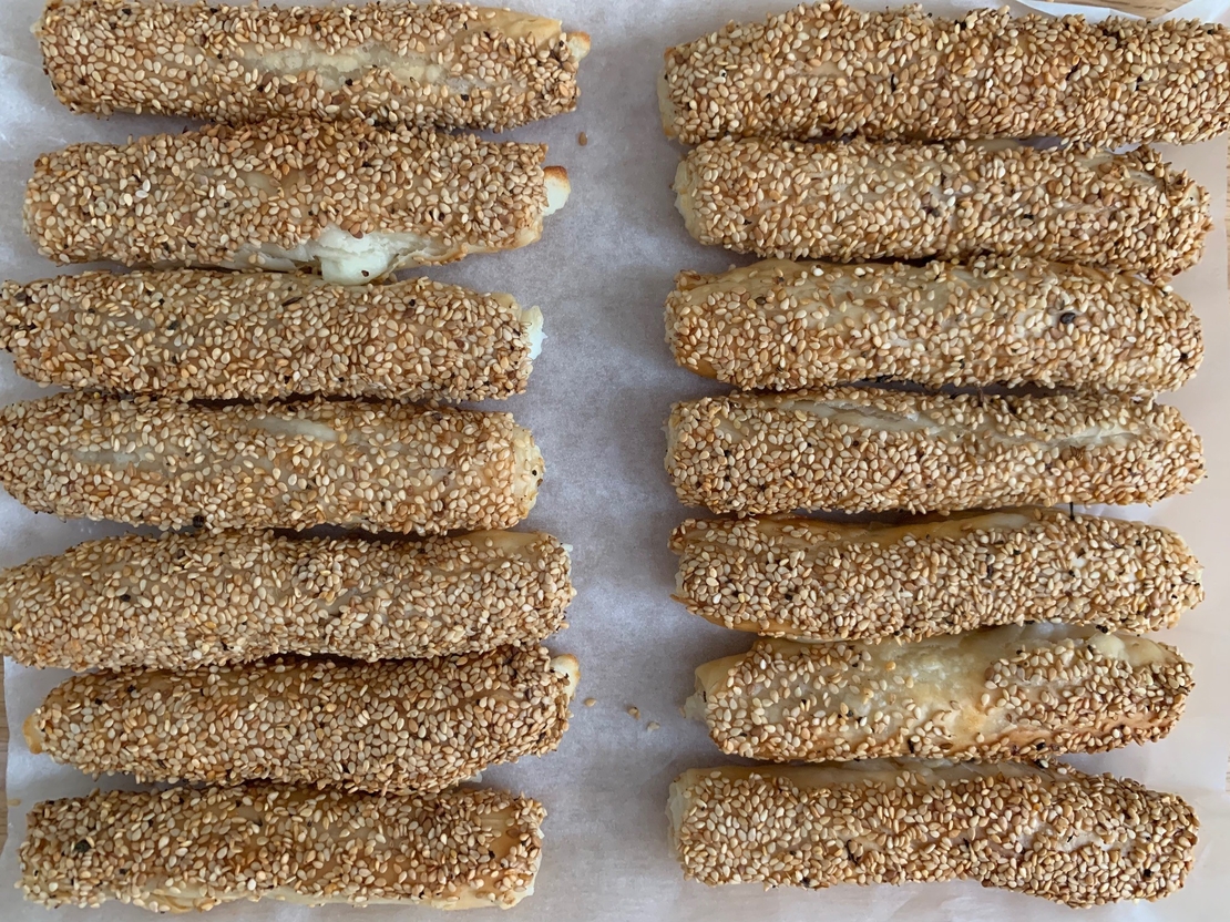 אצבעות פילו במילוי גבינות