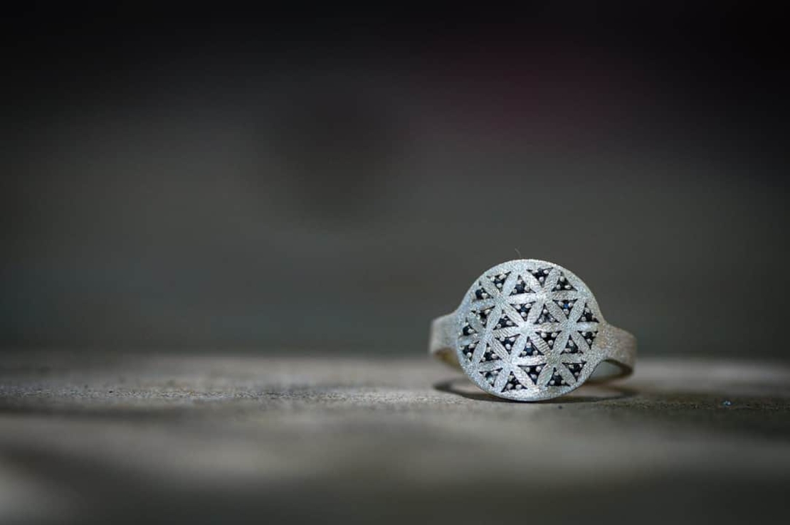 טבעת פרח החיים