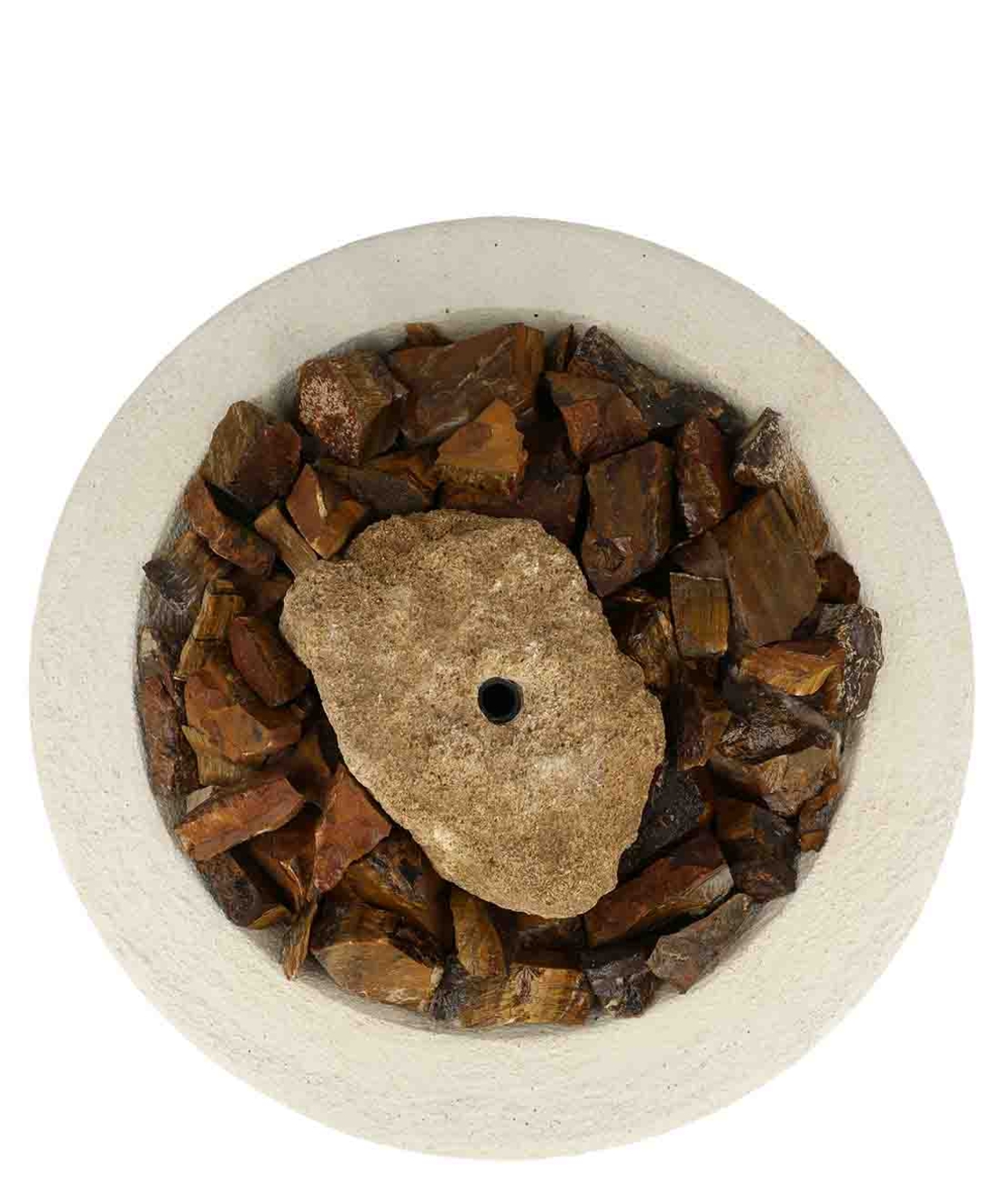 מזרקה עם עין הנמר גולמי בקערה עגולה לבנה