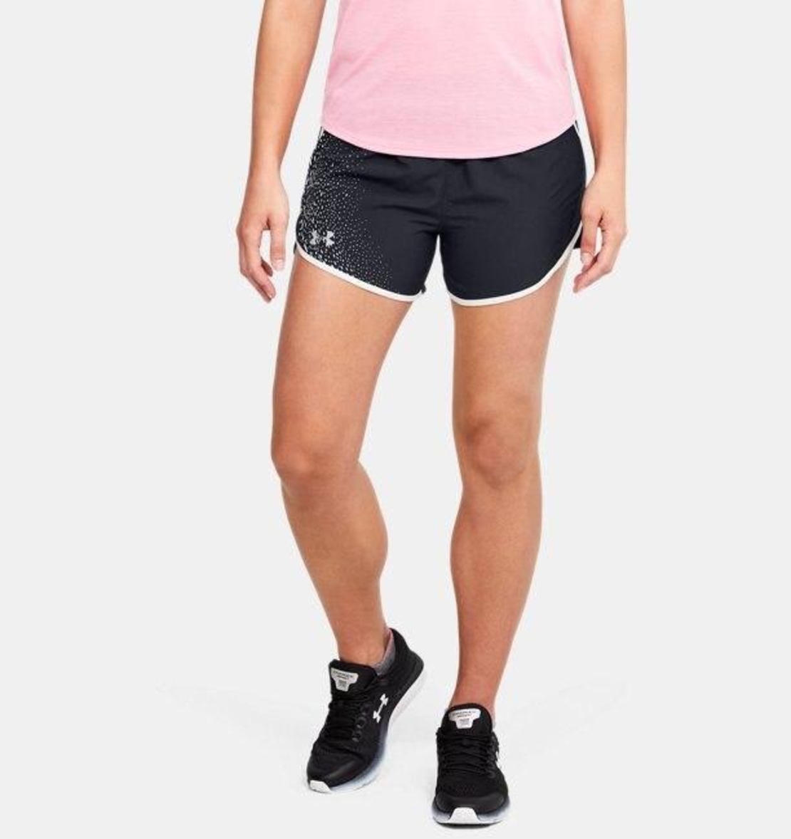 שורט אנדר ארמור נשים | Under ArmourFly-By 2.0 Graphic Play Shorts