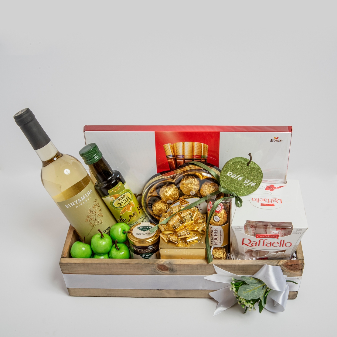 מארז מהודר בקופסה מעץ