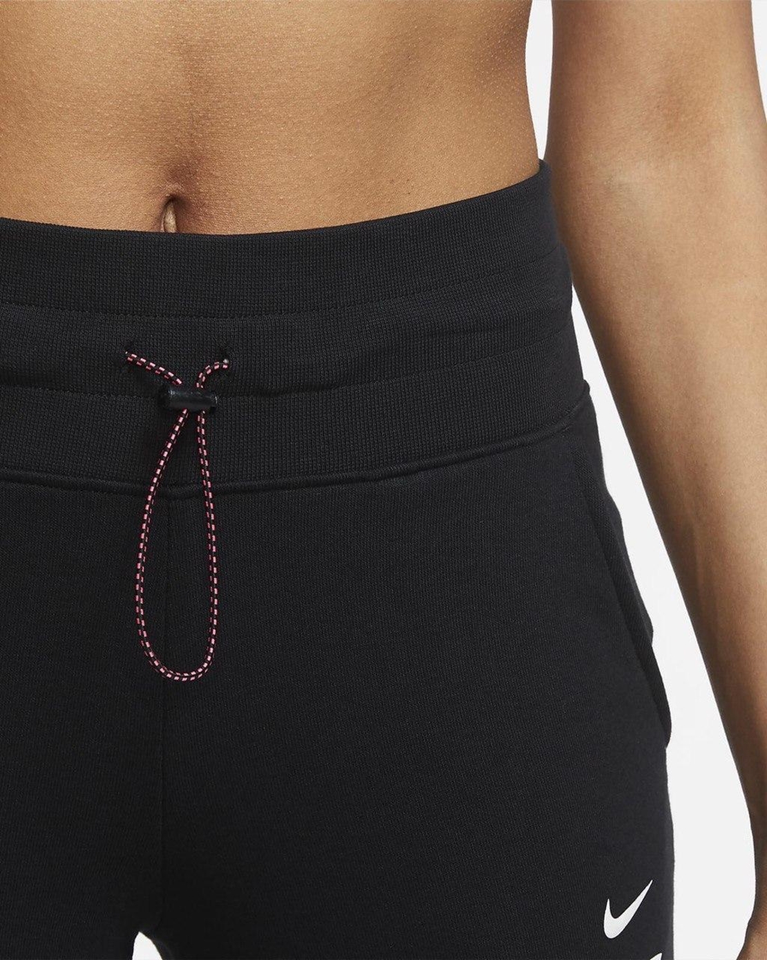 מכנסיים נייק נשים | Nike Drifit Icon Clash Womens Training Pants