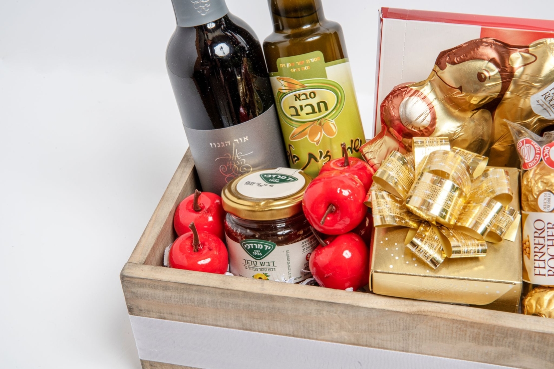 מארז מהודר בקופסה מעץ - 2