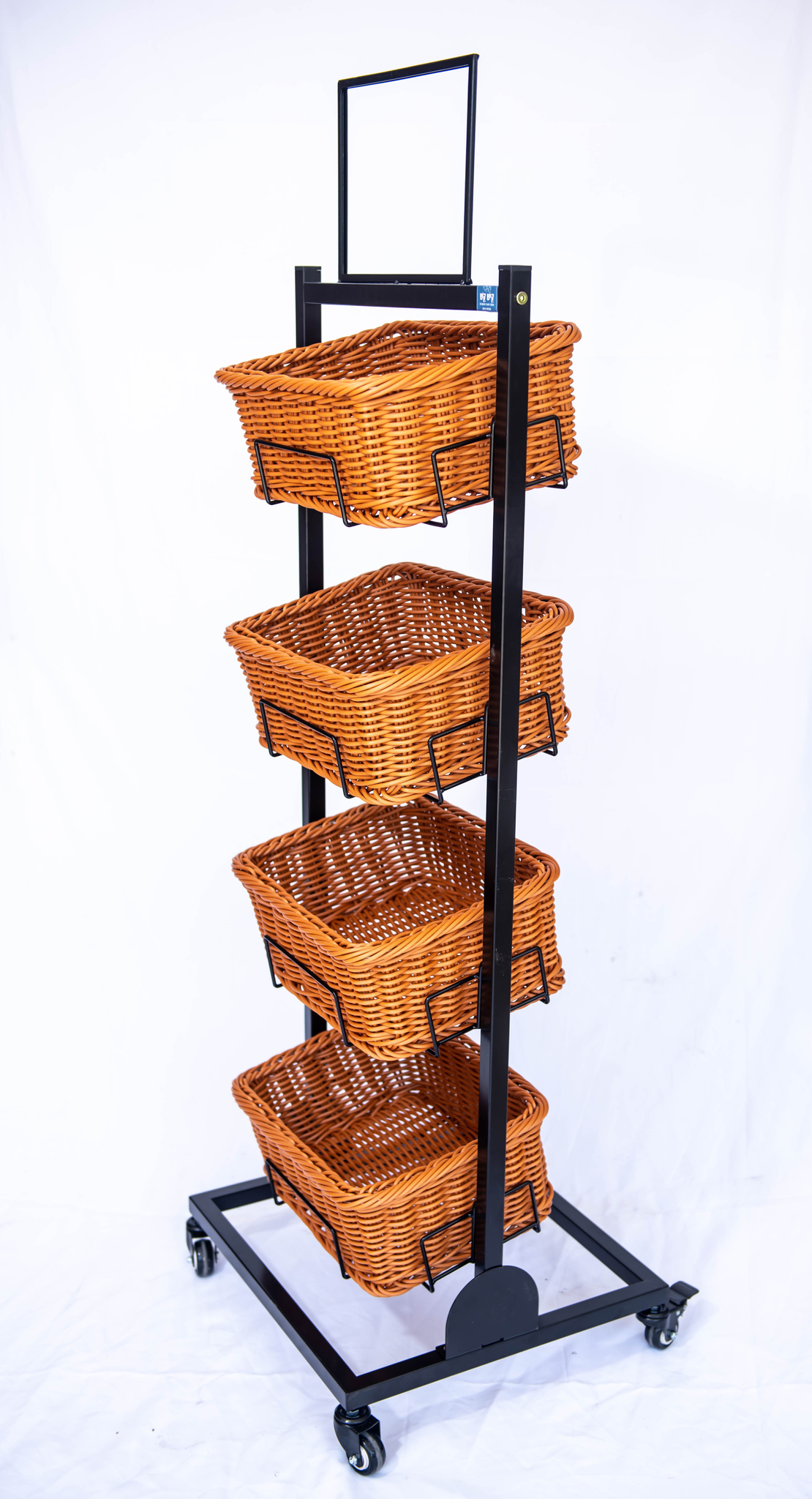 מתקן תצוגה מעוצב עם שלט- 4 קומות