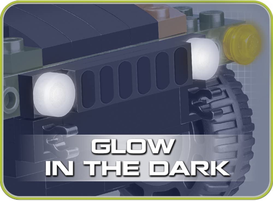 האמר אמריקאי ג'יפ צבאי ירוק