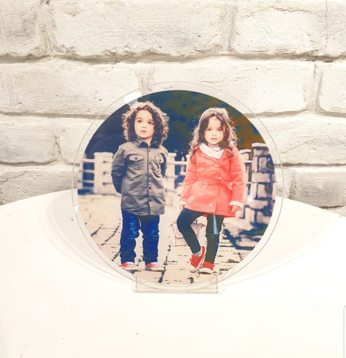 מעמד זכוכית עגול