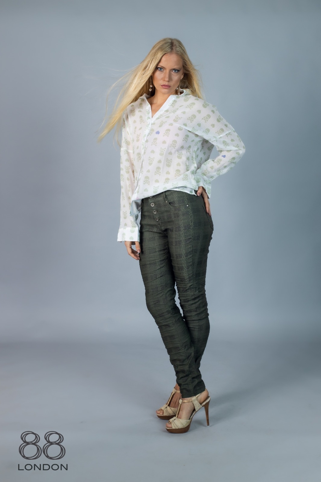 מכנס TAILOR מבית המותג לונדון